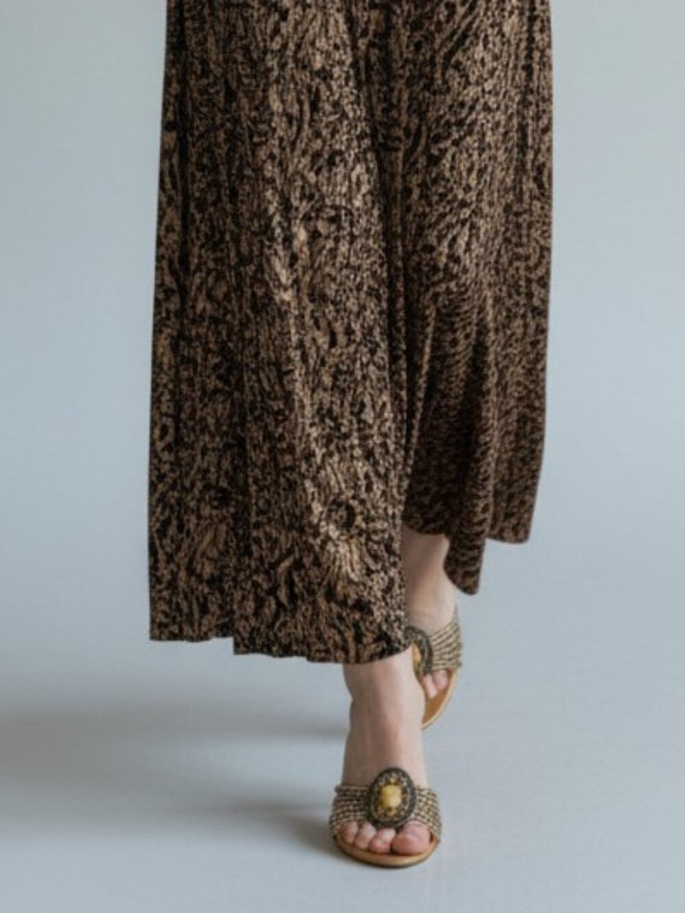 Charles David Metallic Bronze Heel